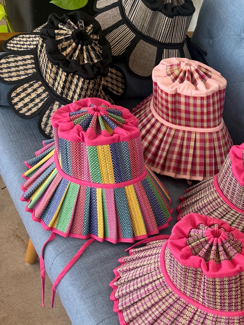 Resort Party | Fuchsia | Luxe Capri Hat- Large - Picture 2 of 3